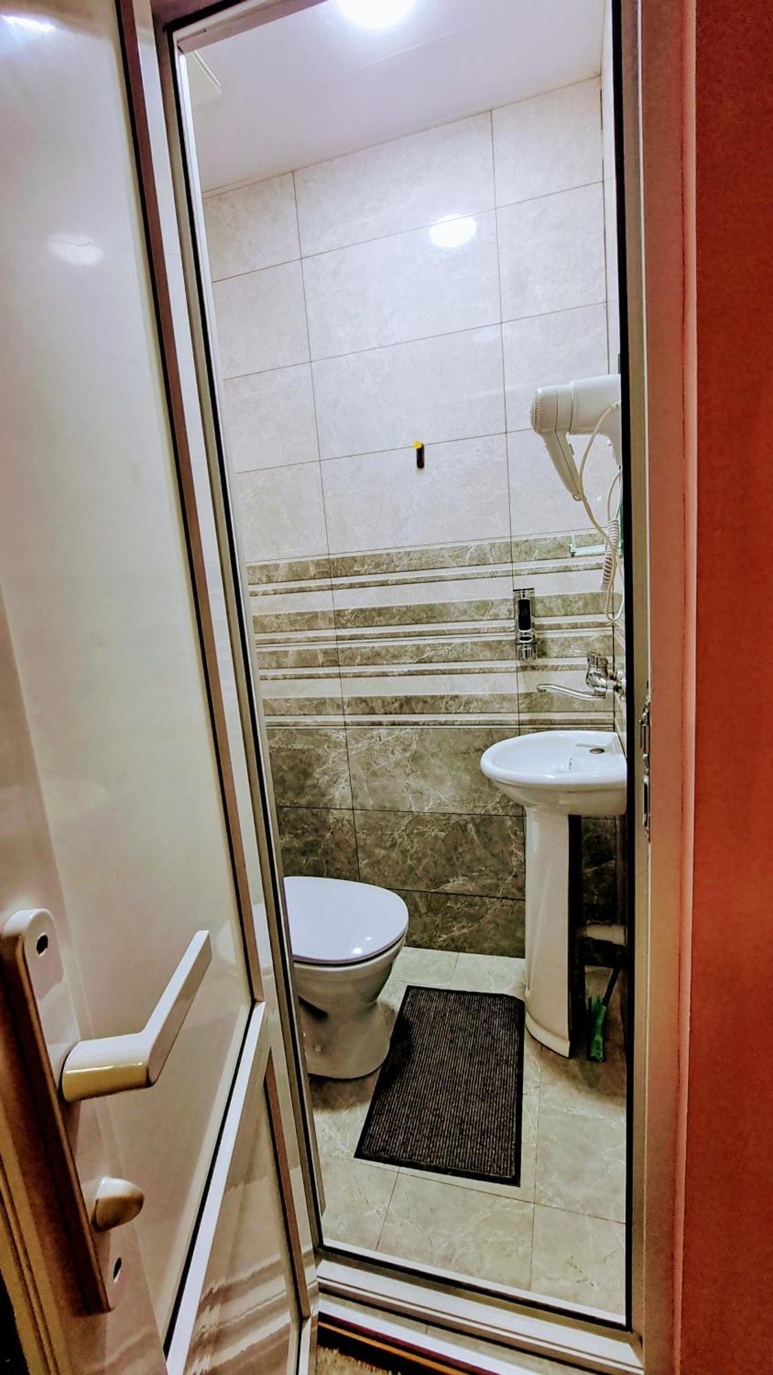Apartment With A Nice Terrace In Old City Center Tbilissi Extérieur photo